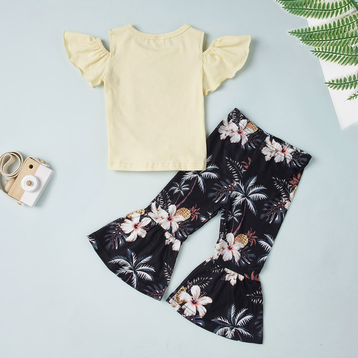 HELLO SUMMER Graphic Top and Floral Flare Pants Set